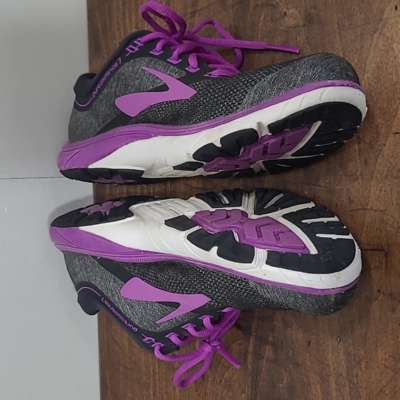 Brooks Sneakers Women's sz 7.5 Pure Cadence 7 Purple/Black Running Walking Shoe - Picture 7 of 11